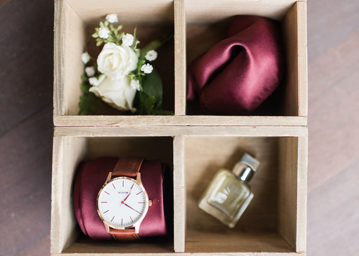 What Do Groomsmen Wear When It Comes to Wedding Accessories?