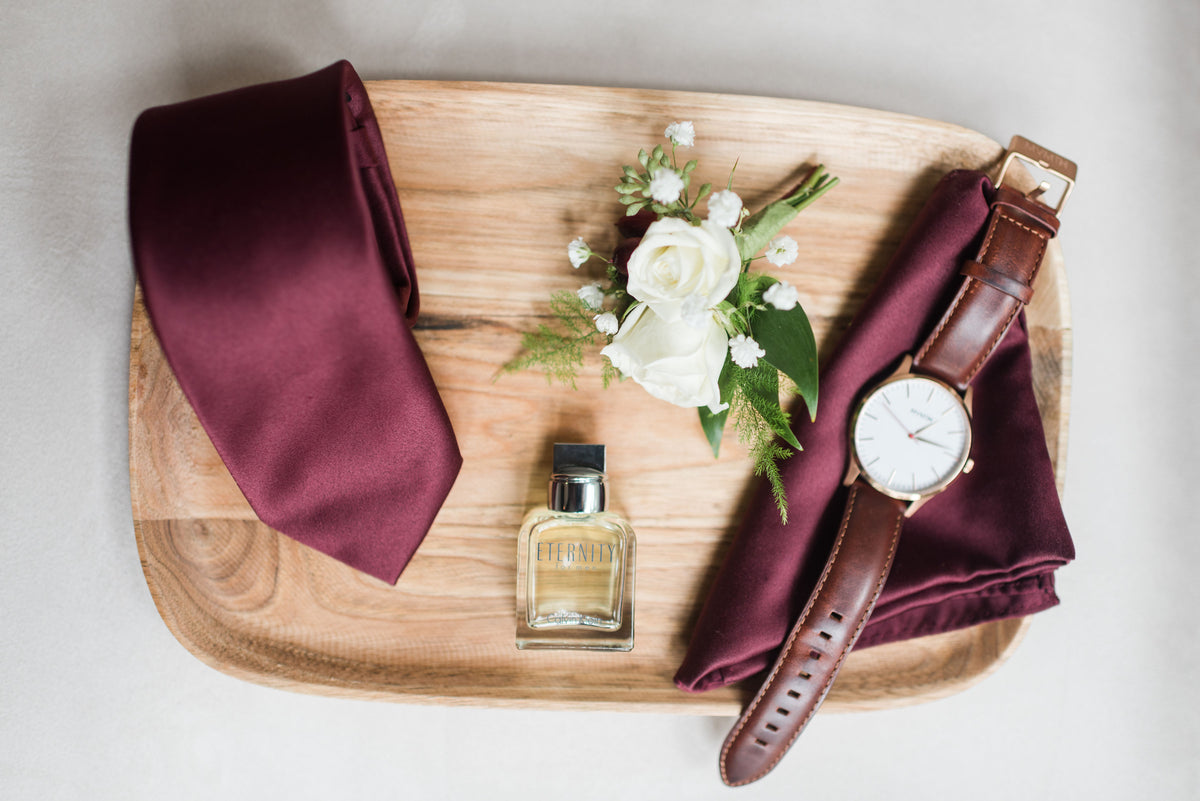 How to Select a Signature Scent for the Wedding Day