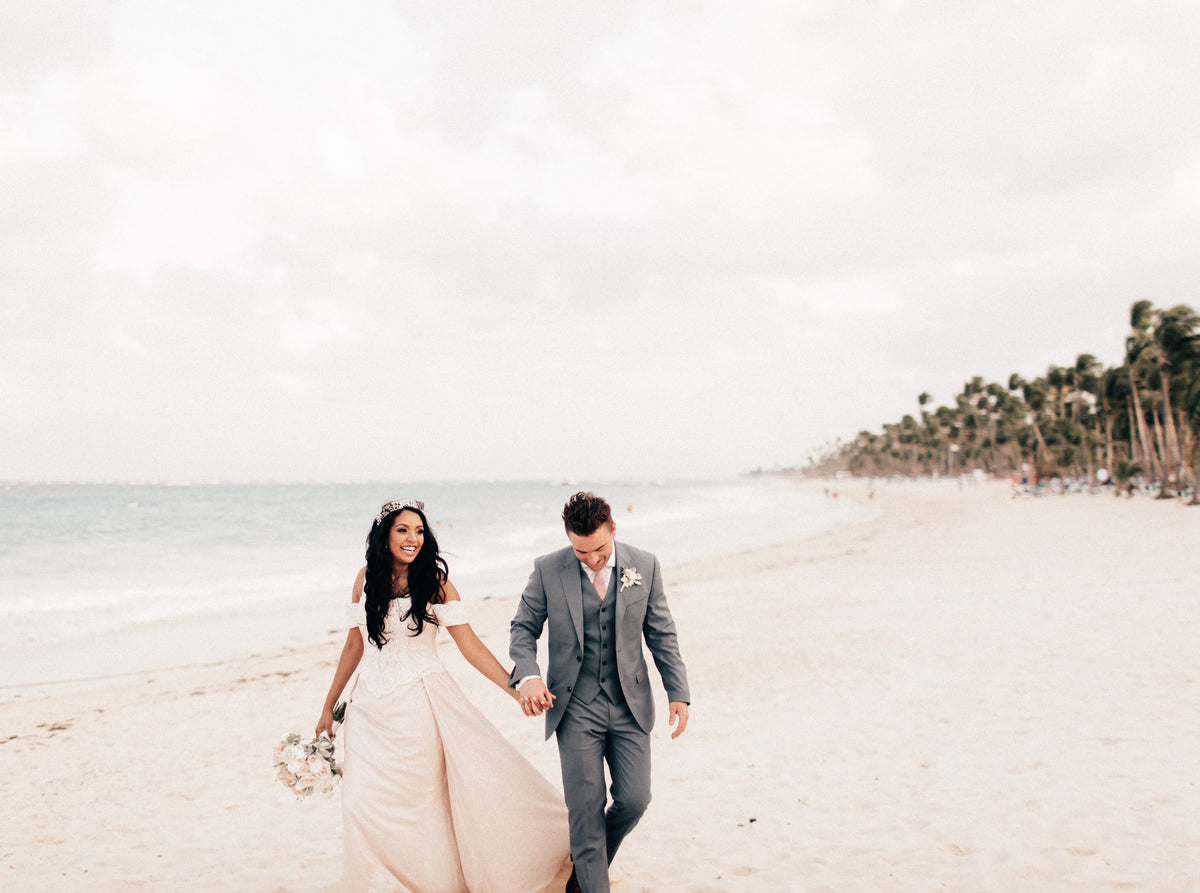 7 Tips To Making Your Beach-Themed Wedding A Stellar Success